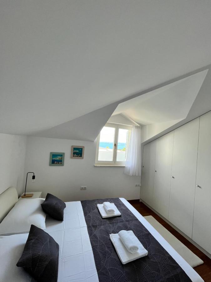 Sky - Beautiful Rooftop Apartment With Shared Pool Split Exteriér fotografie